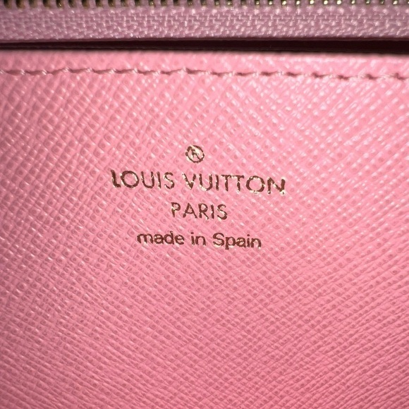 Limited Edition rare Zippy Monogram Vivienne 2020 Holiday Collection Long Wallet - Picture 9 of 14